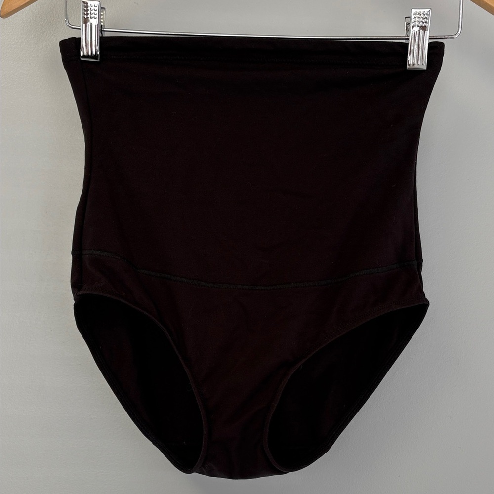 Maidenform Black Shaping Brief Sz 6M
